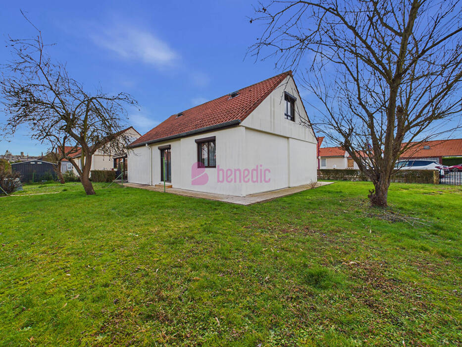 60037066b - Attribut alt par défaut.