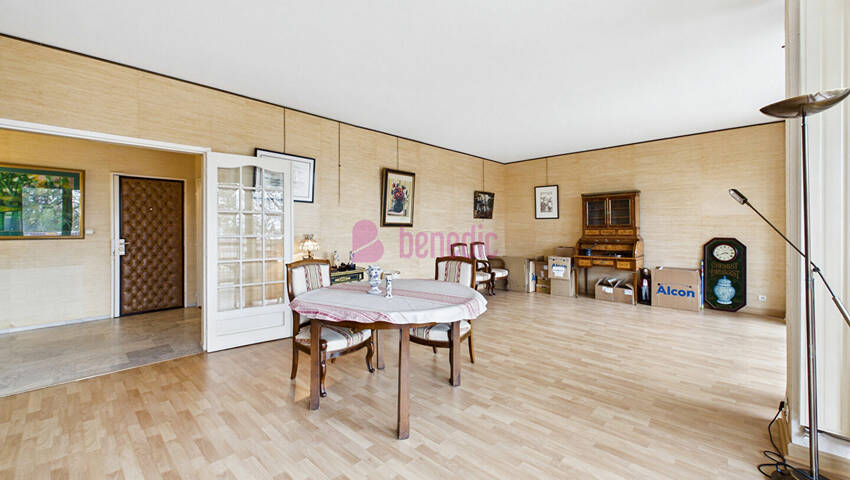 59952854h - Attribut alt par défaut.