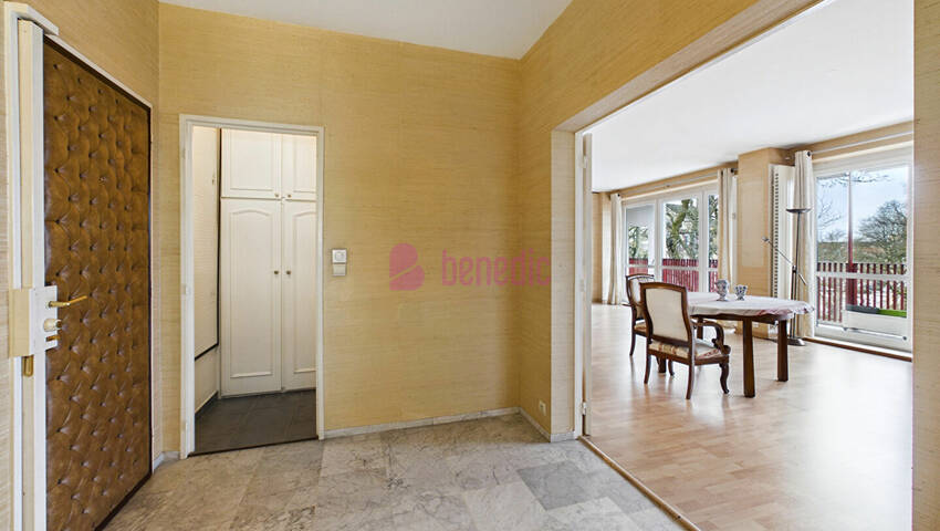 59952854q - Attribut alt par défaut.