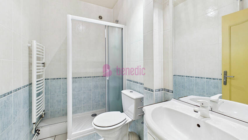 59952854t - Attribut alt par défaut.