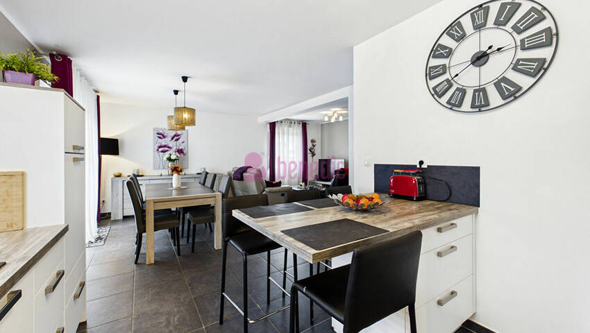 56005547d - Attribut alt par défaut.