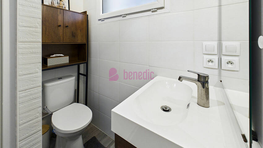 56005547h - Attribut alt par défaut.