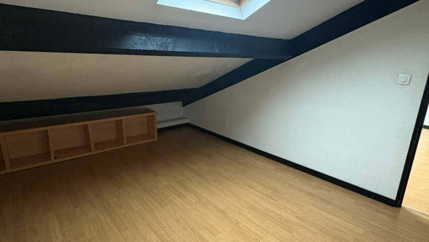 60123060c - Attribut alt par défaut.