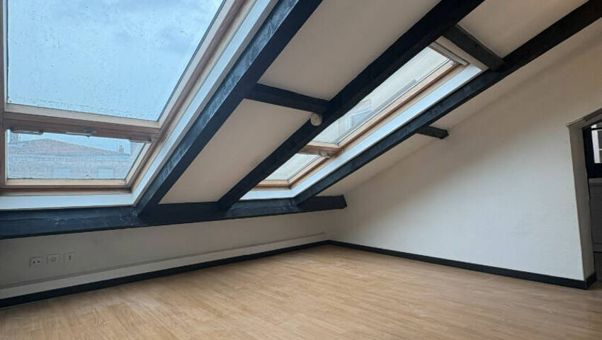 60123060b - Attribut alt par défaut.