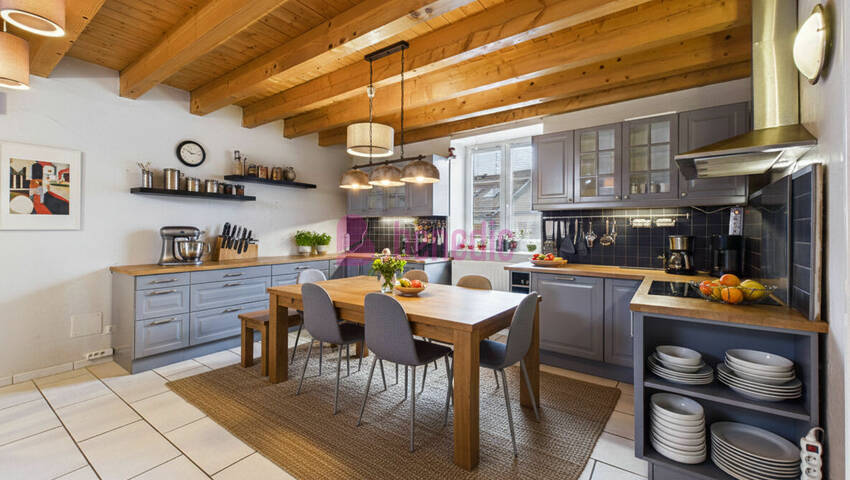 59798787c - Attribut alt par défaut.