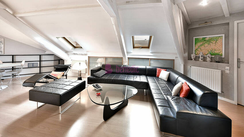 59845121g - Attribut alt par défaut.