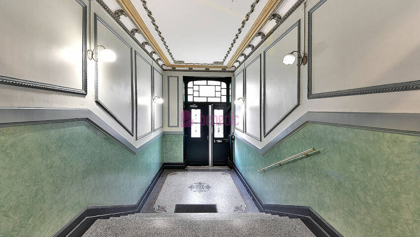 59845121q - Attribut alt par défaut.