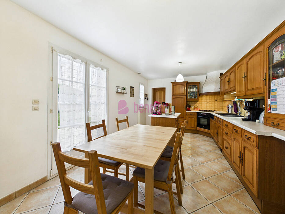 59974228e - Attribut alt par défaut.