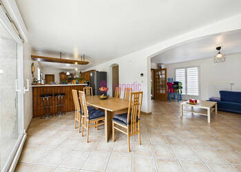 59974228c - Attribut alt par défaut.