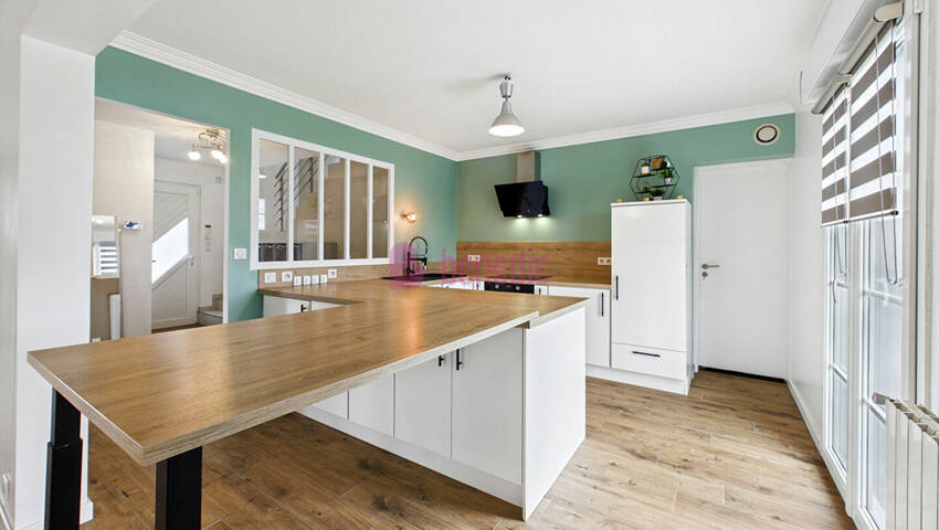 48734046e - Attribut alt par défaut.