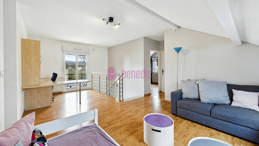 48734046k - Attribut alt par défaut.