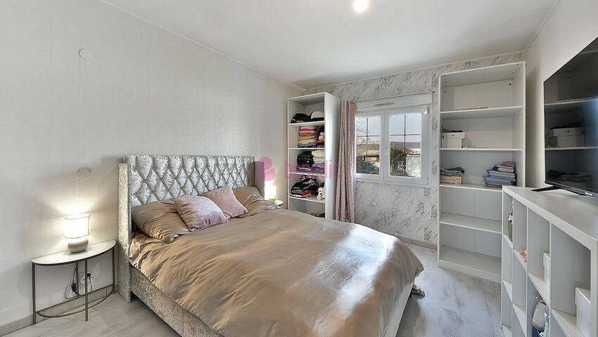 59986233g - Attribut alt par défaut.