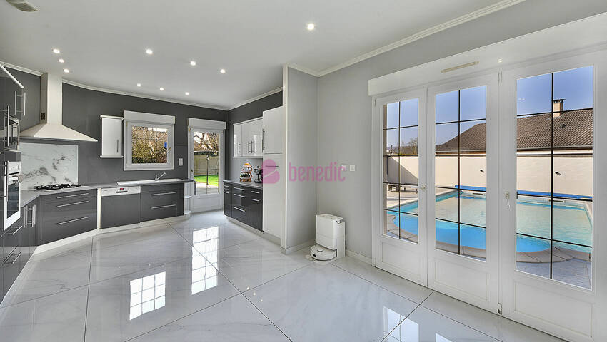 59986233r - Attribut alt par défaut.