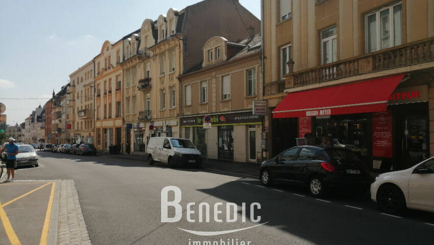 60141783a - Attribut alt par défaut.