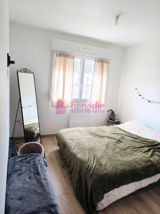 59975218g - Attribut alt par défaut.