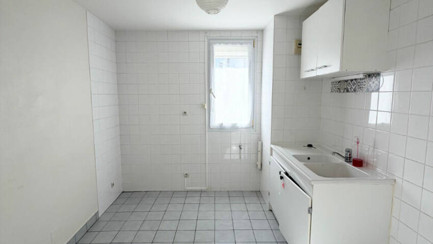 60136222c - Attribut alt par défaut.