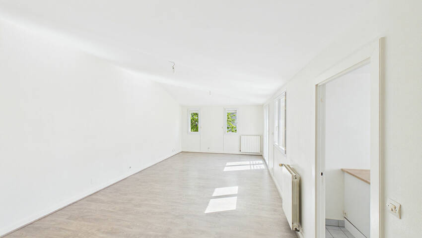 60136222b - Attribut alt par défaut.