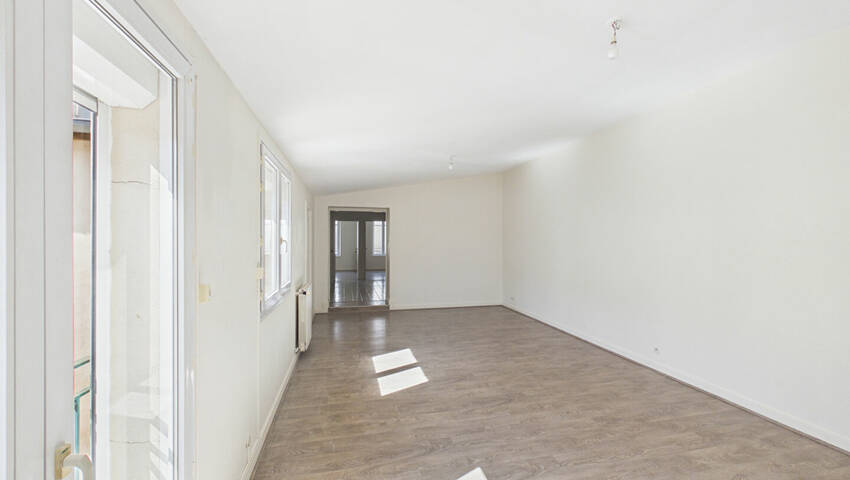 60136222c - Attribut alt par défaut.