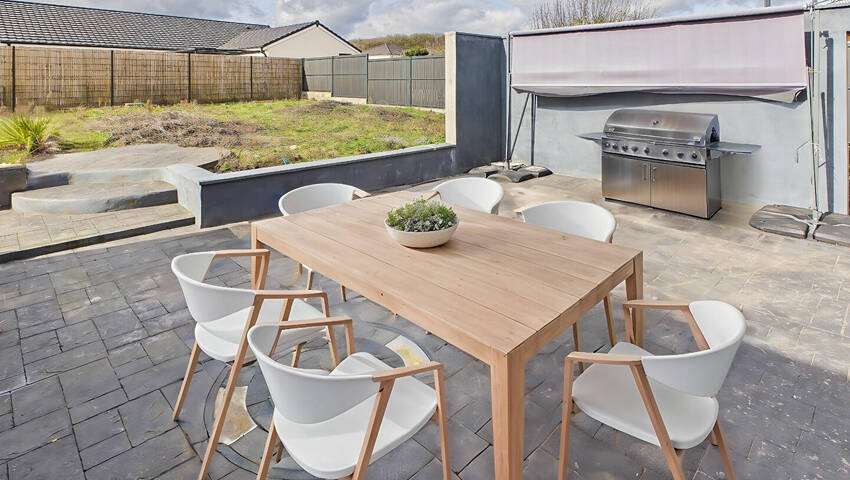 59518531c - Attribut alt par défaut.