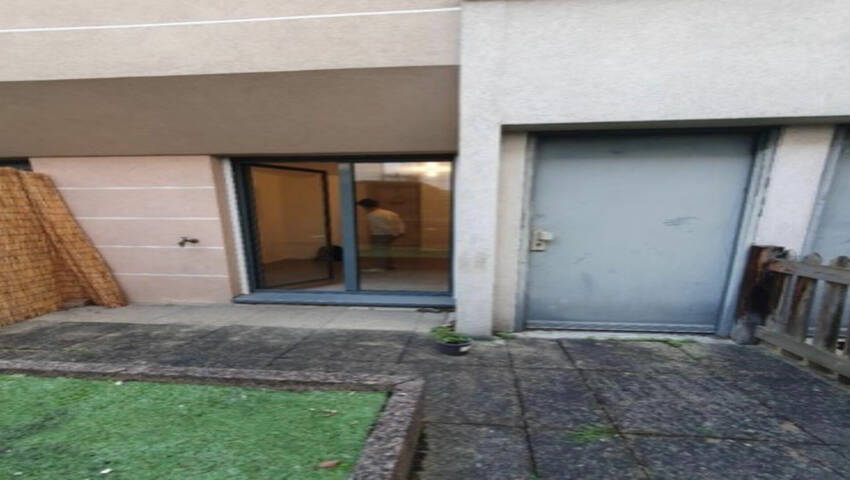 60146177g - Attribut alt par défaut.