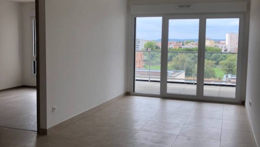 36654804c - Attribut alt par défaut.