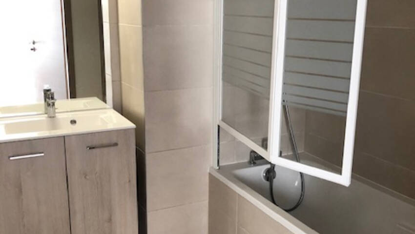 36654804d - Attribut alt par défaut.