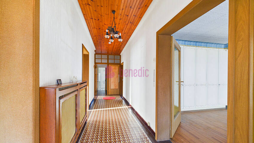 60143170f - Attribut alt par défaut.