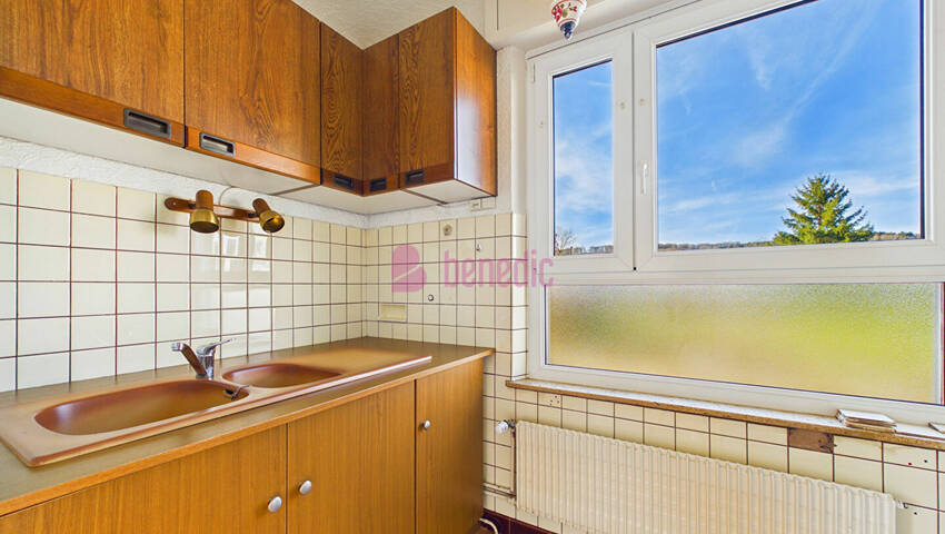 60143170l - Attribut alt par défaut.