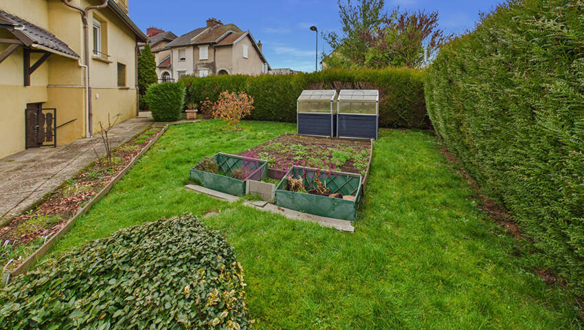 60020622e - Attribut alt par défaut.