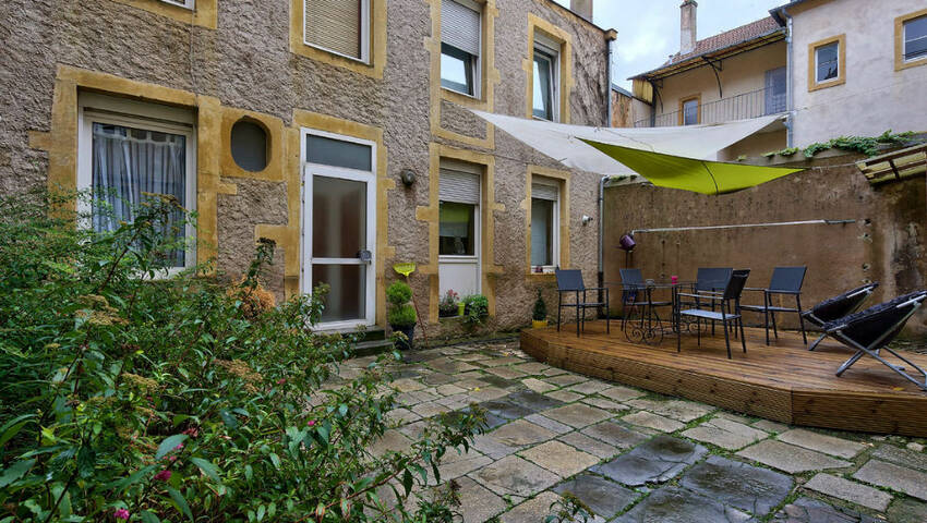 19118245a - Attribut alt par défaut.