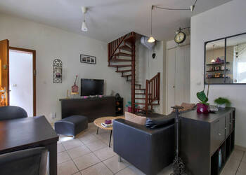 19118245c - Attribut alt par défaut.