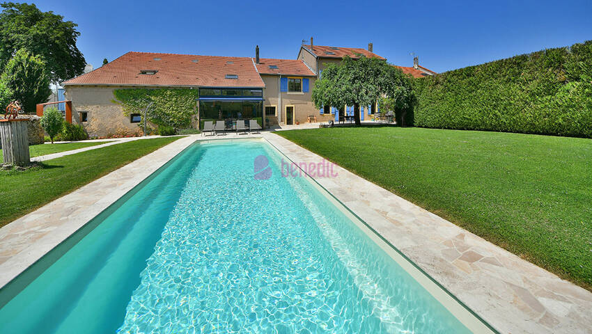 60148528b - Attribut alt par défaut.