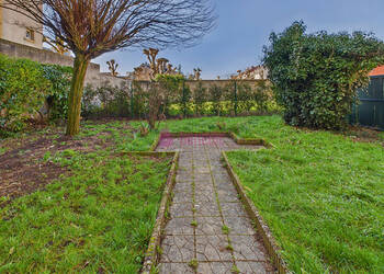 60144369b - Attribut alt par défaut.