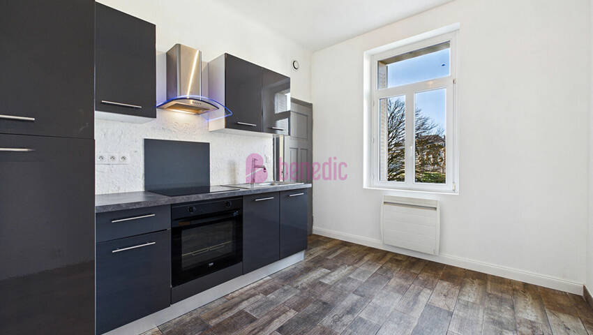 60144369j - Attribut alt par défaut.