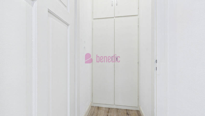 60144369q - Attribut alt par défaut.