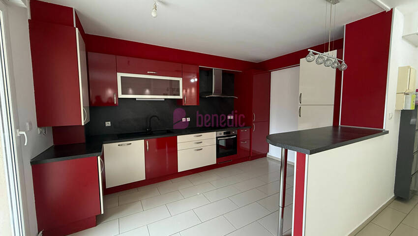 60152734c - Attribut alt par défaut.