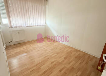 60156612c - Attribut alt par défaut.