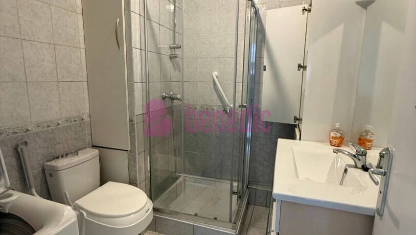 60156612e - Attribut alt par défaut.