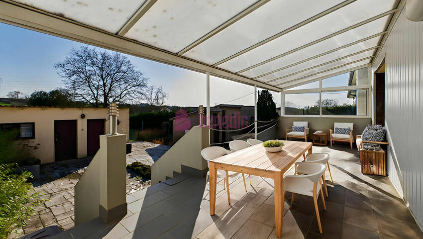 60152374m - Attribut alt par défaut.