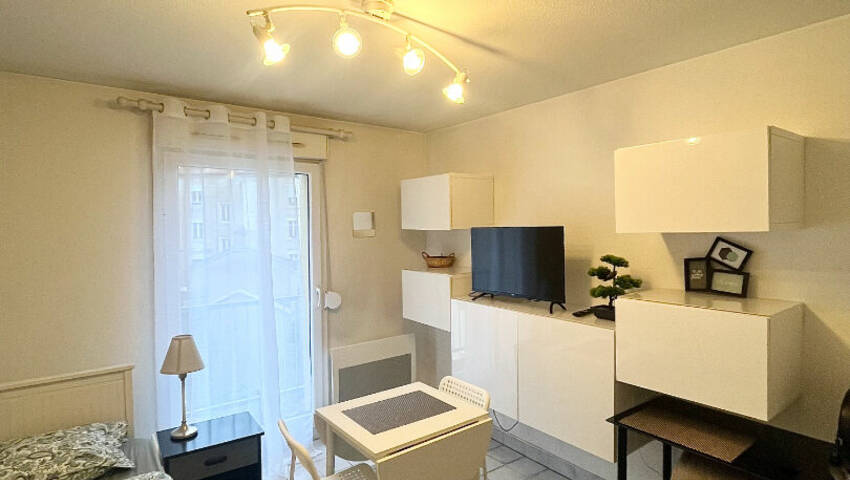 60113903e - Attribut alt par défaut.