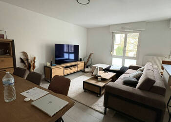 60156679b - Attribut alt par défaut.