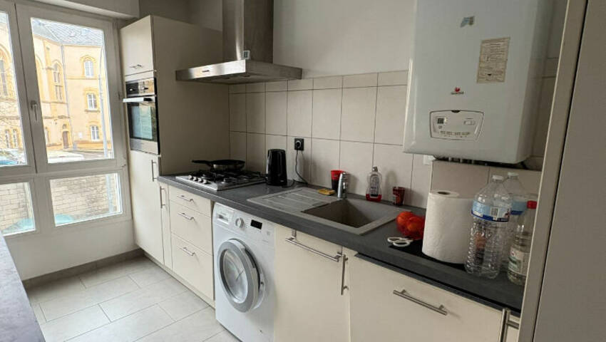 60156679c - Attribut alt par défaut.