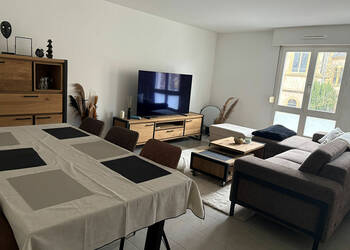 60156679b - Attribut alt par défaut.