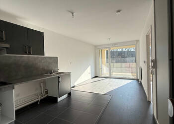 60157441a - Attribut alt par défaut.