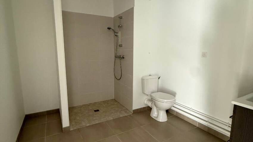 60157441g - Attribut alt par défaut.