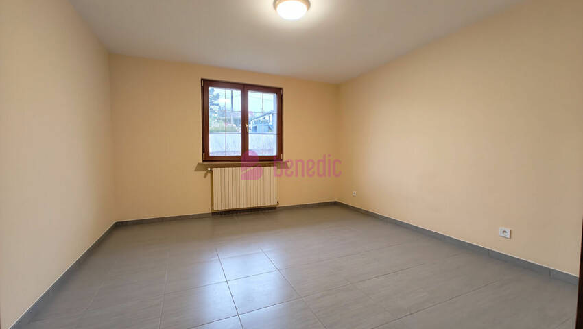 59662907l - Attribut alt par défaut.