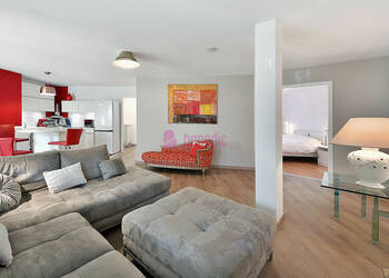 59107940c - Attribut alt par défaut.