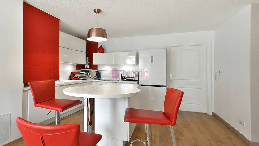 59107940g - Attribut alt par défaut.