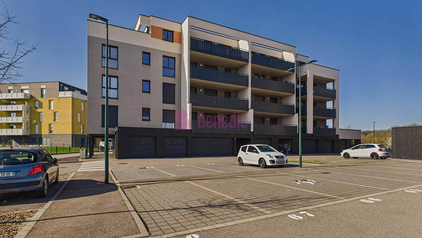 60158356h - Attribut alt par défaut.