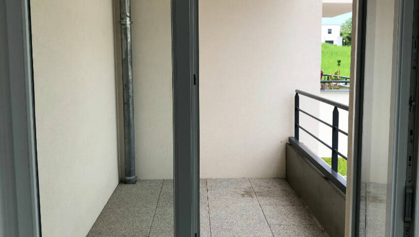 60174351c - Attribut alt par défaut.